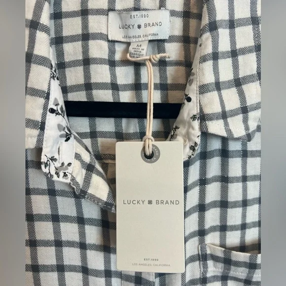 NWT Lucky Brand Classic Button Down Shirt - Picture 5 of 7